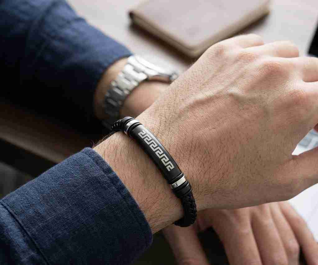 SANIYE Men's Black Braided Leather Bracelet with Greek Key Engraved Bar